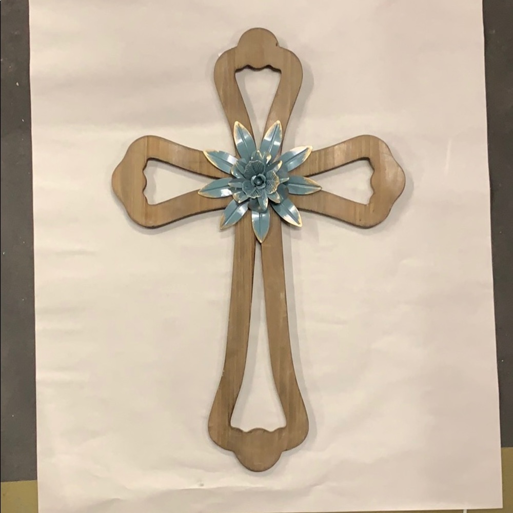 Wall Cross with Flower Detail